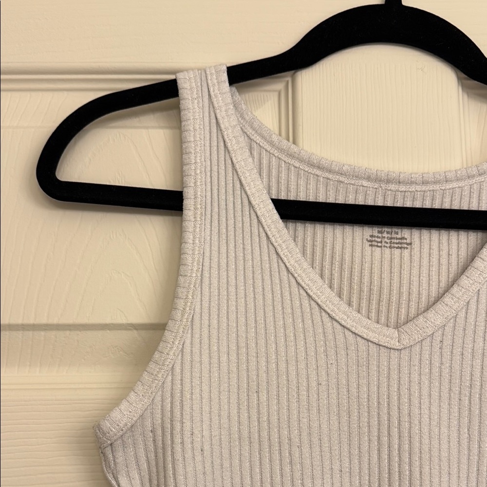 White Ribbed Tank Top - Picture 3 of 4